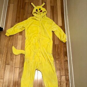 Pikachu Kids Costume Pajama Jumpsuit -Tween 10-12 Plush Hooded Cosplay Halloween